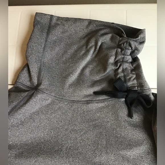 Nike Pro Dri-fit Long-sleeve Grey Winter Running Top Extra Large NWOT - Picture 3 of 8